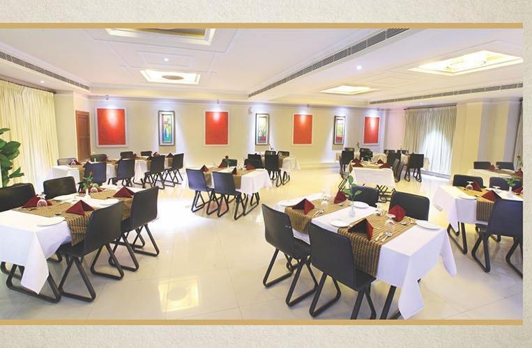Ambalakkara Regency Hotell Kottārakara Eksteriør bilde